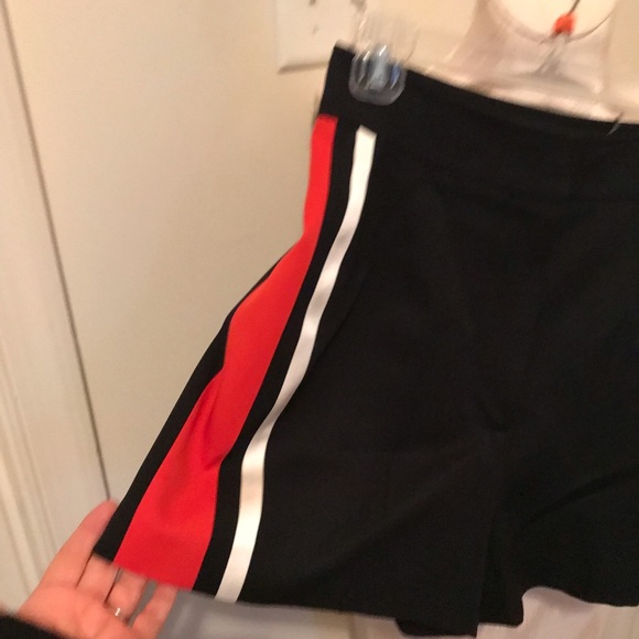 Alexander McQueen shorts nwt size 42 $1190 - Picture 6 of 13